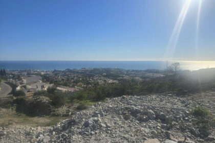 323b8f61df022326d195c5aa0716f9f1 - 19