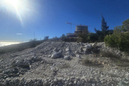 323b8f61df022326d195c5aa0716f9f1 - 22