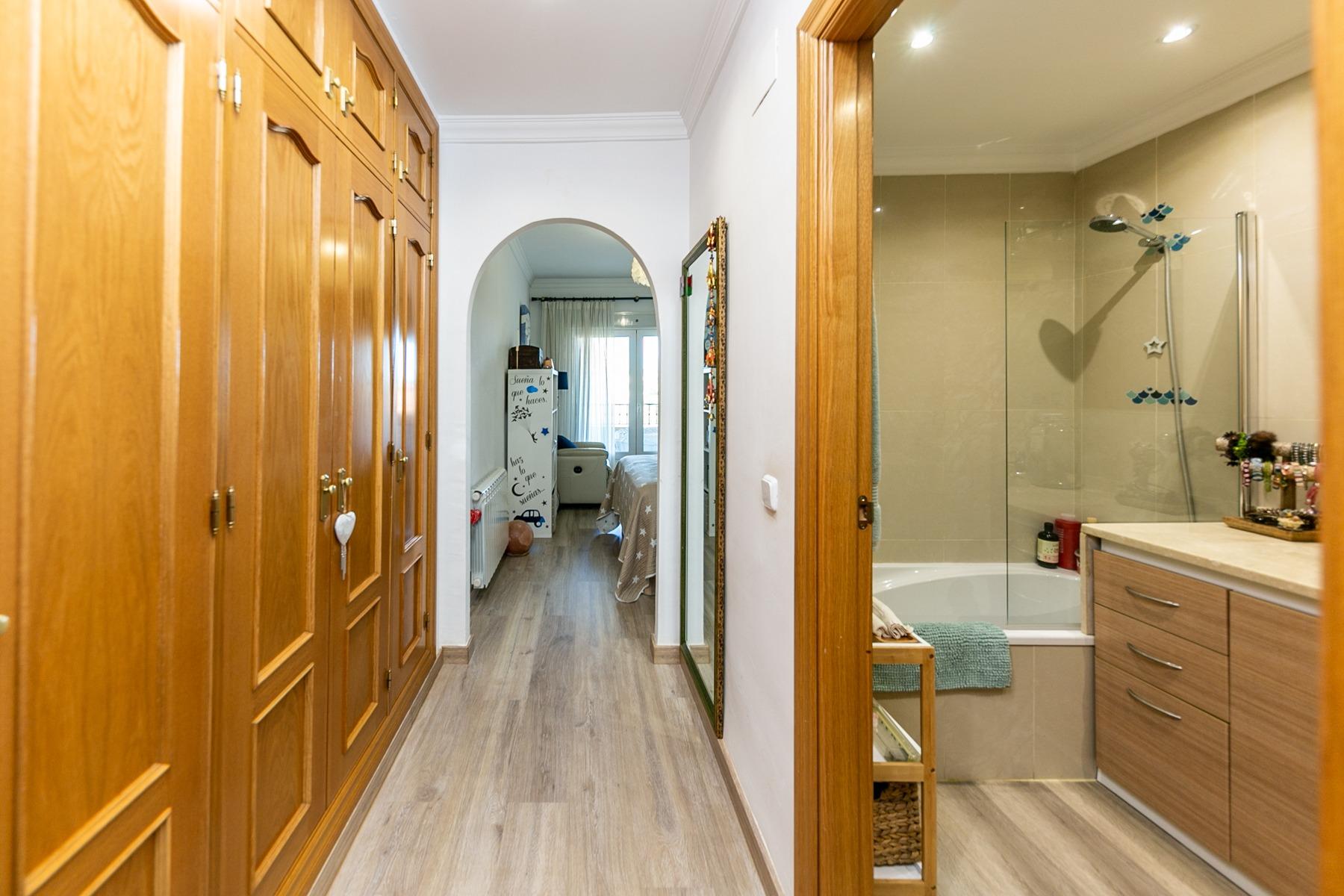 332ab04868b84fe4302d39dc27545979 - 19