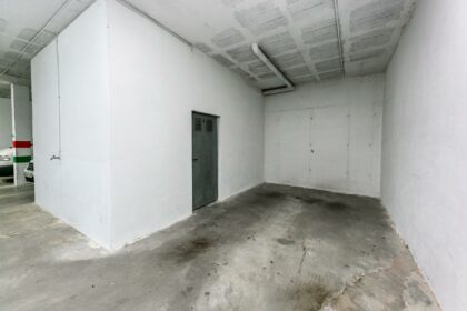 332ab04868b84fe4302d39dc27545979 - 24