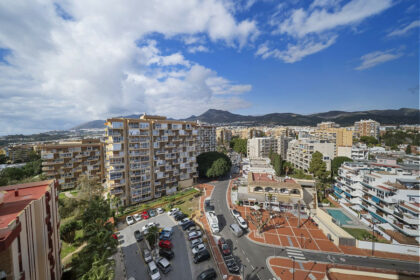 33d0ed412f5aab28635c4702f6e3576b - 13