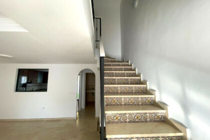 37112db11672464d4424b84ab99f3bdb - 11