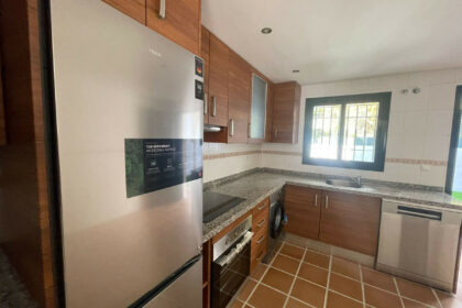 37112db11672464d4424b84ab99f3bdb - 13