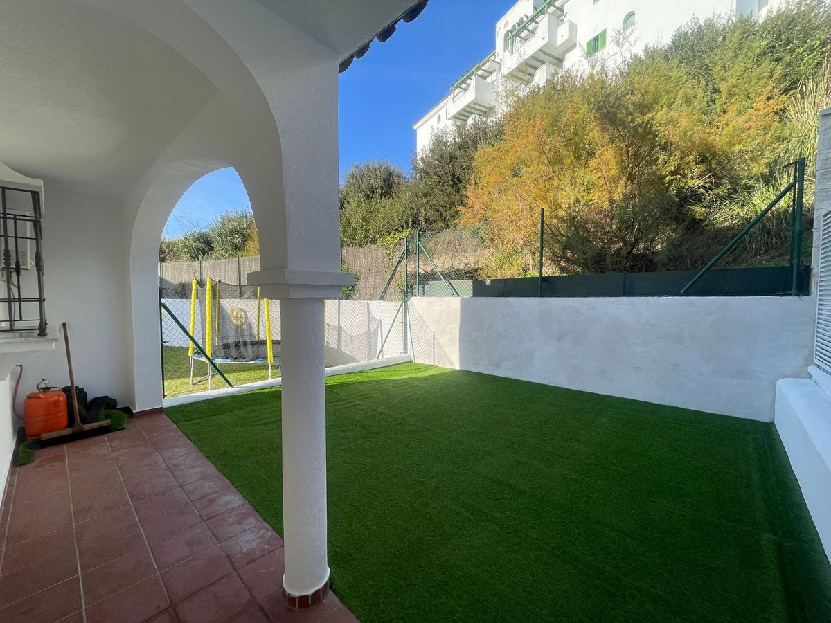 37112db11672464d4424b84ab99f3bdb - 21