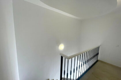 37112db11672464d4424b84ab99f3bdb - 27