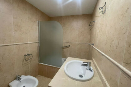 37112db11672464d4424b84ab99f3bdb - 44