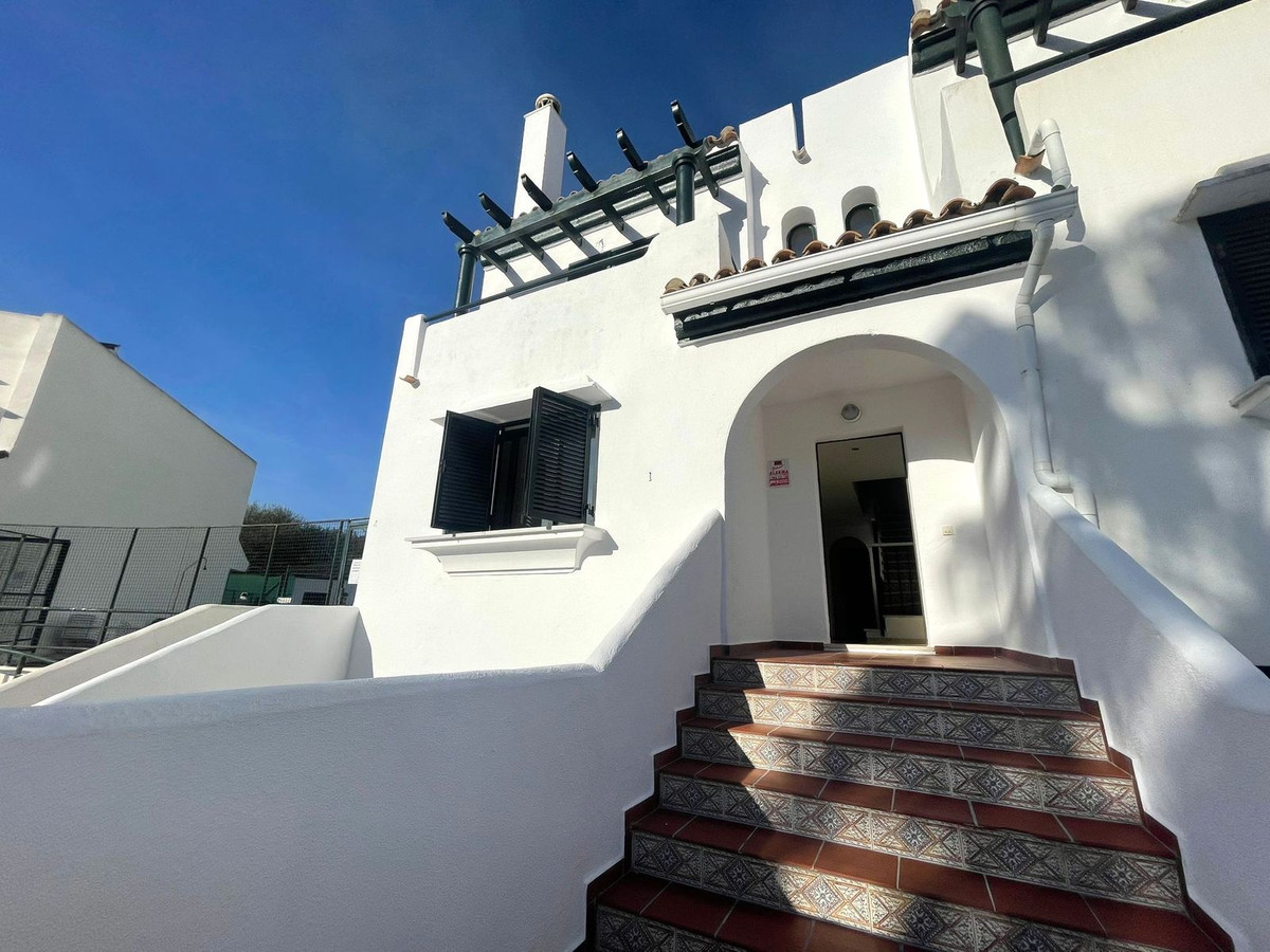 37112db11672464d4424b84ab99f3bdb - 53