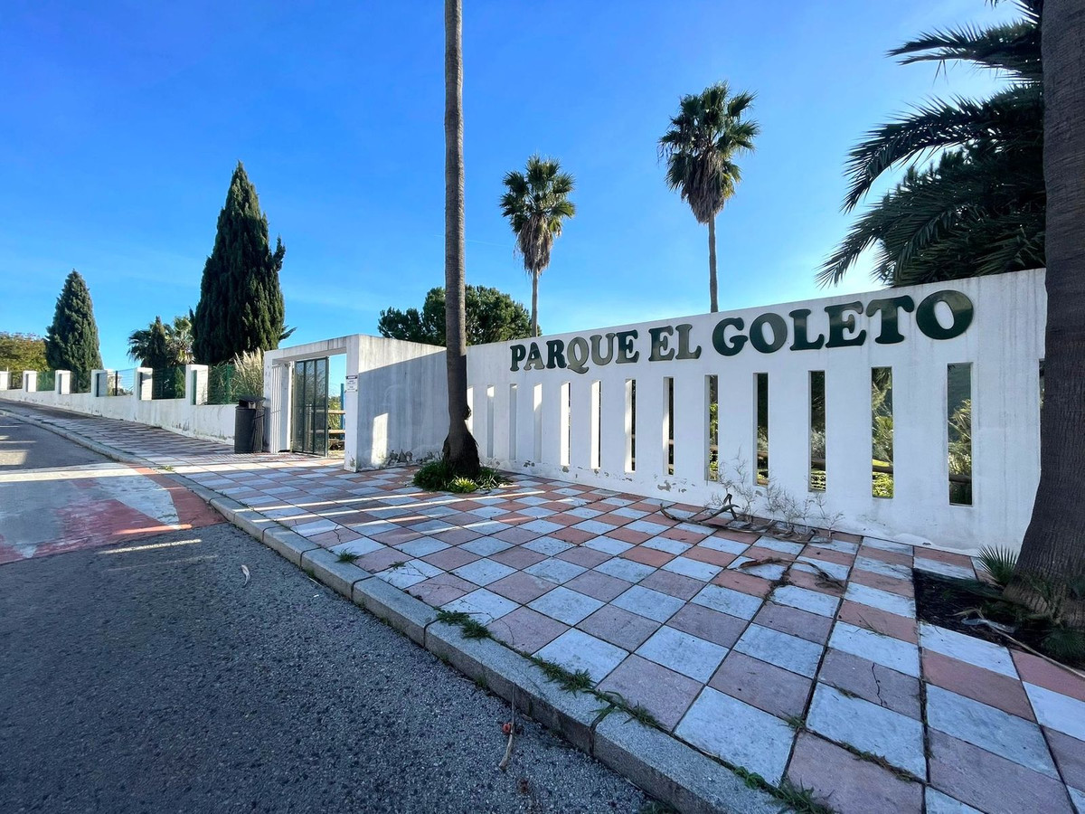 37112db11672464d4424b84ab99f3bdb - 54