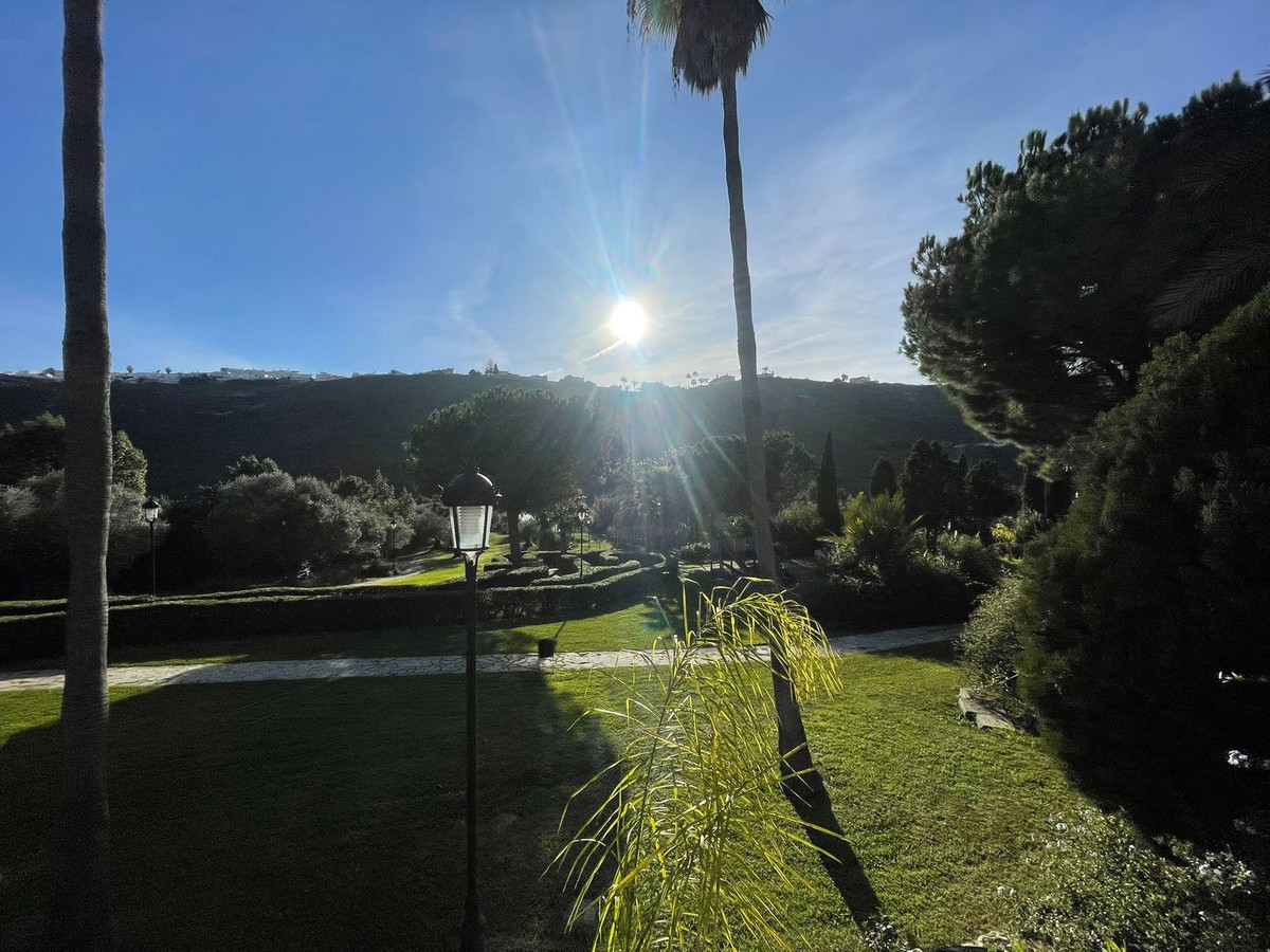 37112db11672464d4424b84ab99f3bdb - 59