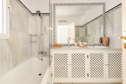 384d3e20098fcad4c9148914b854e869 - 18