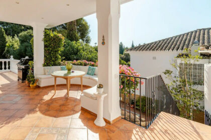 384d3e20098fcad4c9148914b854e869 - 28