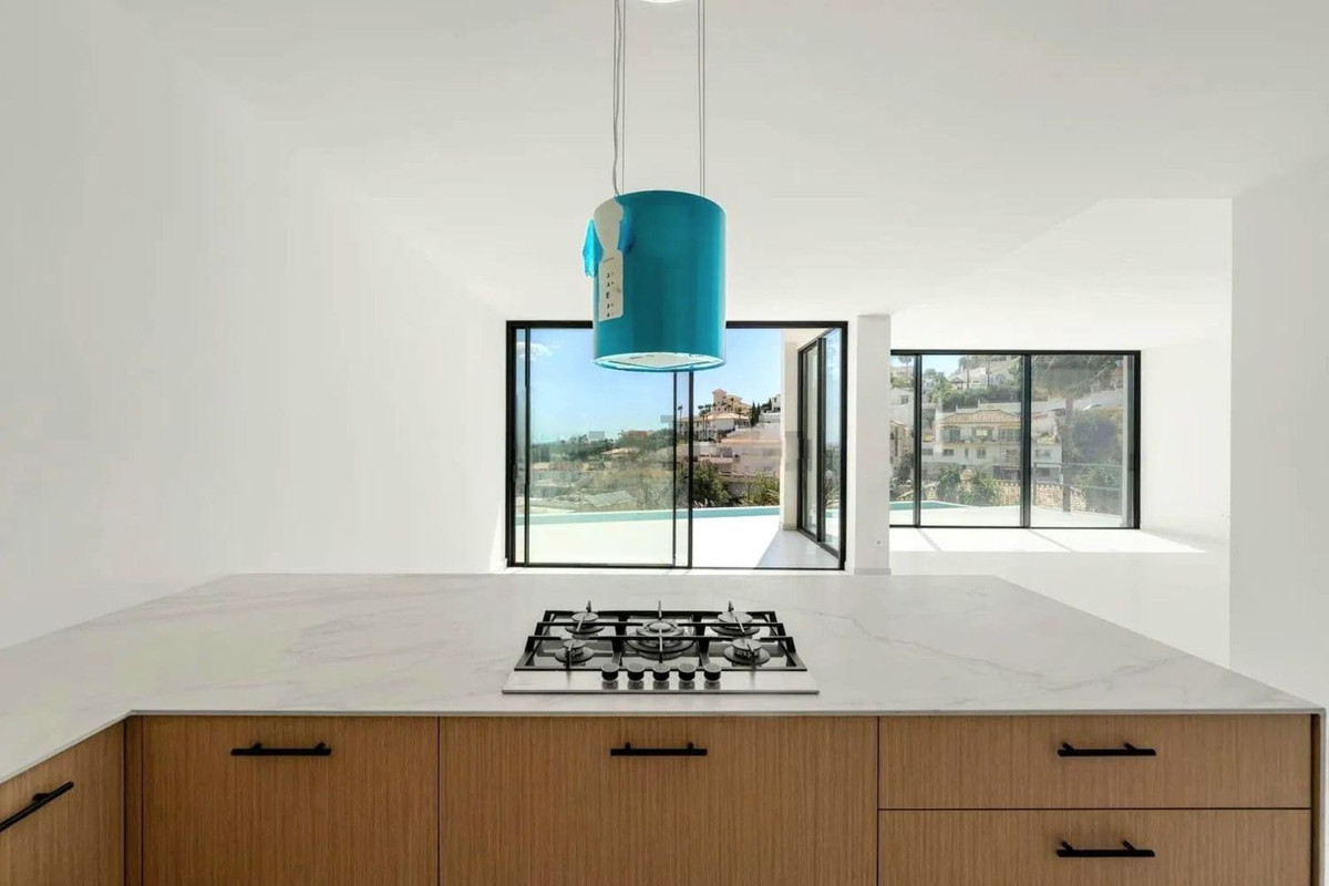 397d57433016042352baa29ea628213b - 18