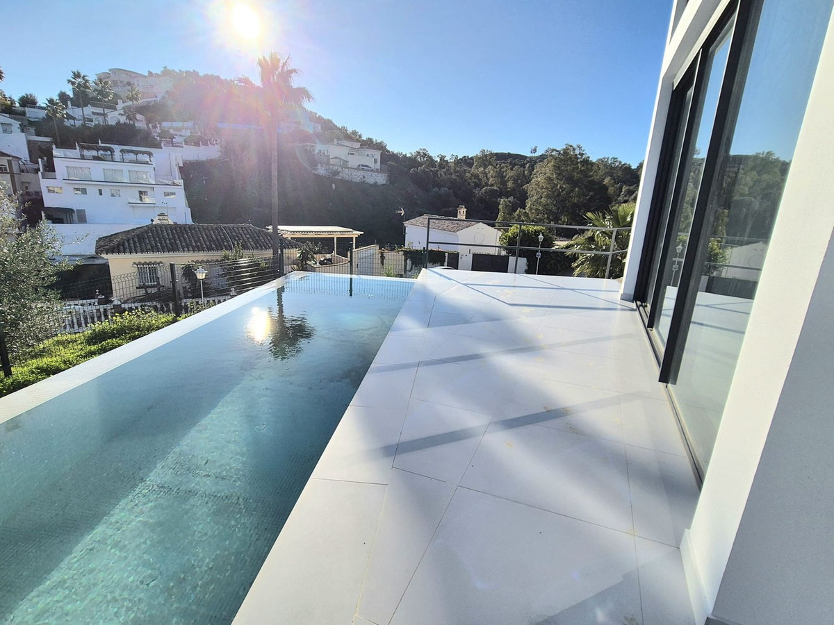 397d57433016042352baa29ea628213b - 50