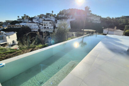 397d57433016042352baa29ea628213b - 51