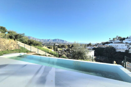 397d57433016042352baa29ea628213b - 52