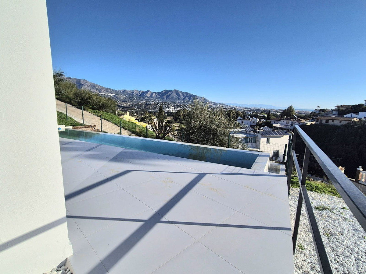 397d57433016042352baa29ea628213b - 53