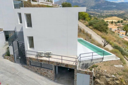 397d57433016042352baa29ea628213b - 57