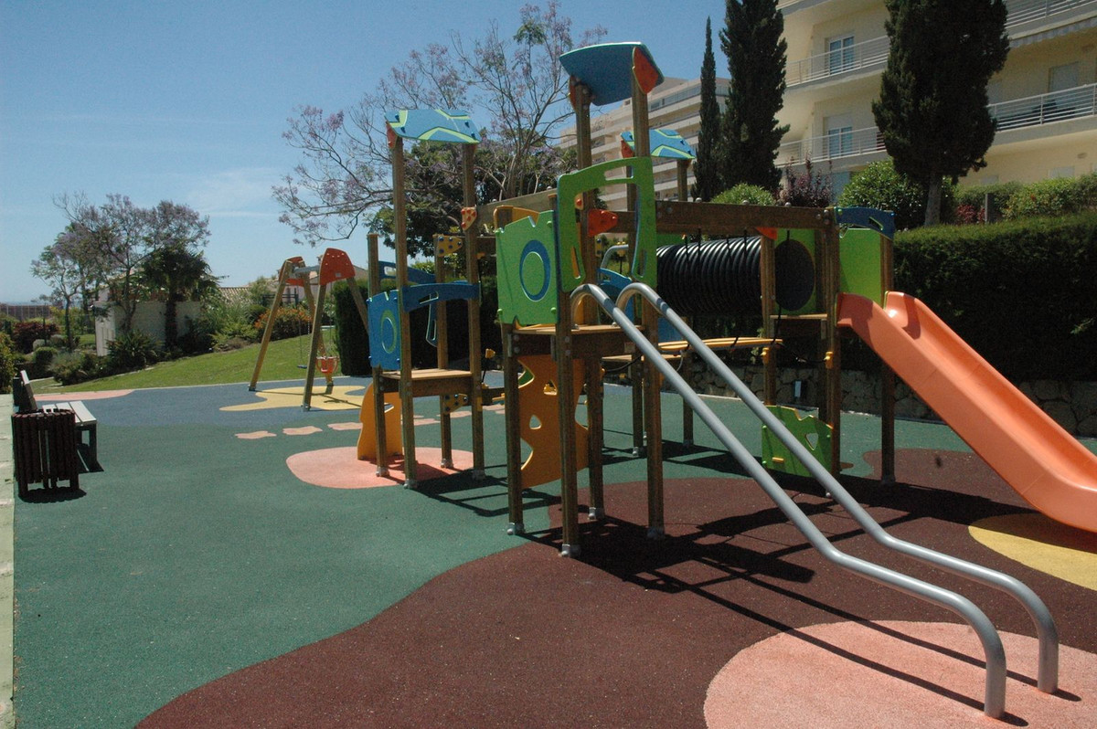 3aa72488ecb11b9fbfcdff8d4e64f615 - 29