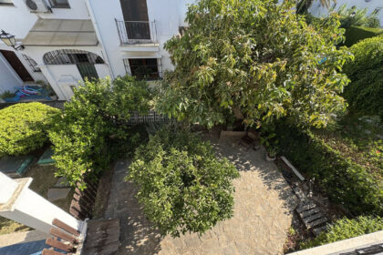 3be1dc2023615cee11653302a236c92f - 14