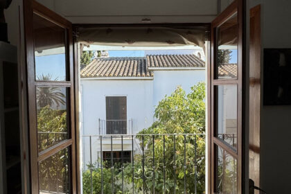 3be1dc2023615cee11653302a236c92f - 16