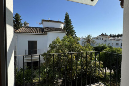 3be1dc2023615cee11653302a236c92f - 26