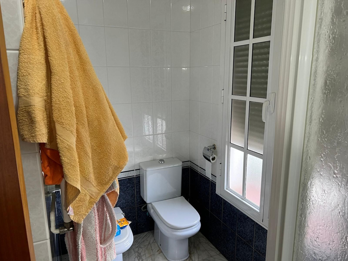 3c28fb51c90c3266507191dda9915274 - 14