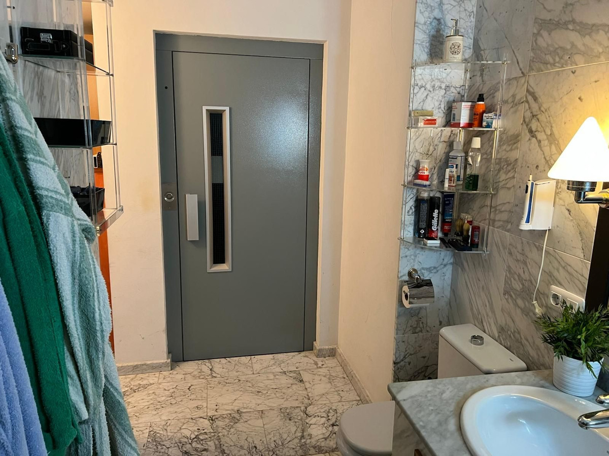 3c28fb51c90c3266507191dda9915274 - 16