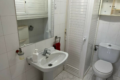 3c28fb51c90c3266507191dda9915274 - 20