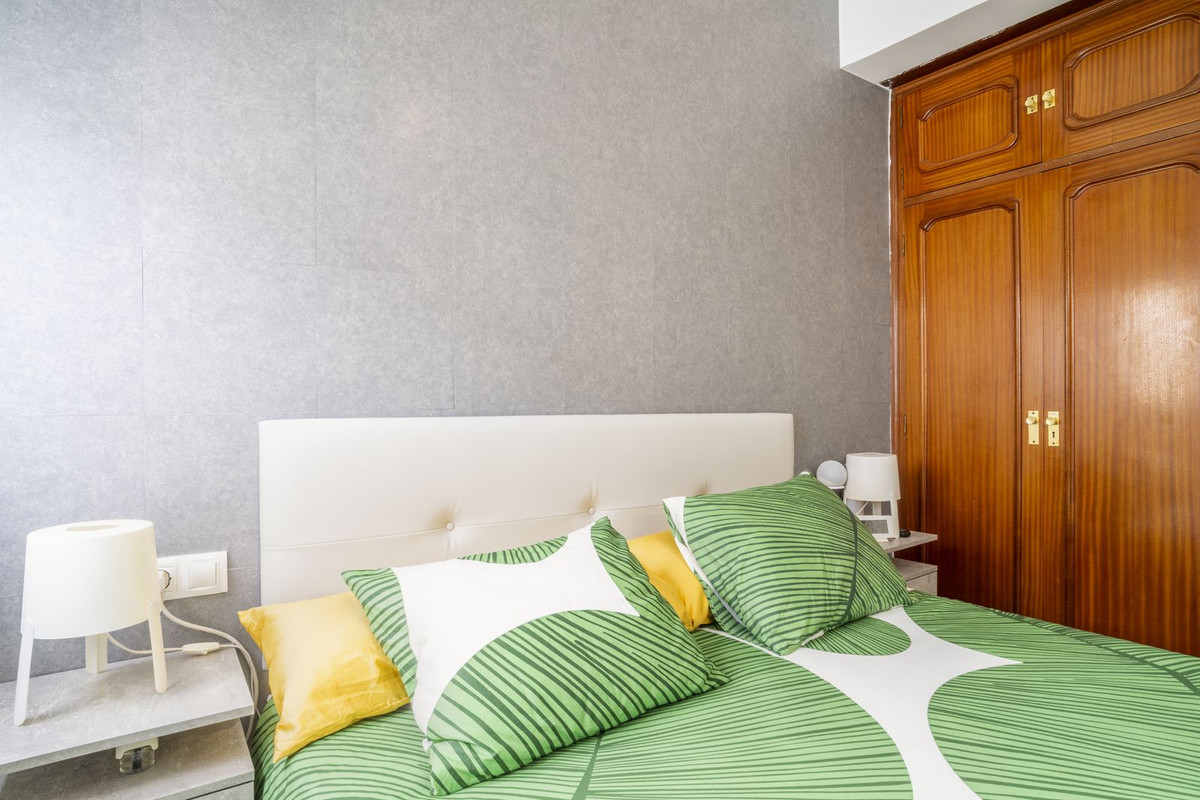 3d4862f26f3d3c8729c24590c70a60bf - 28