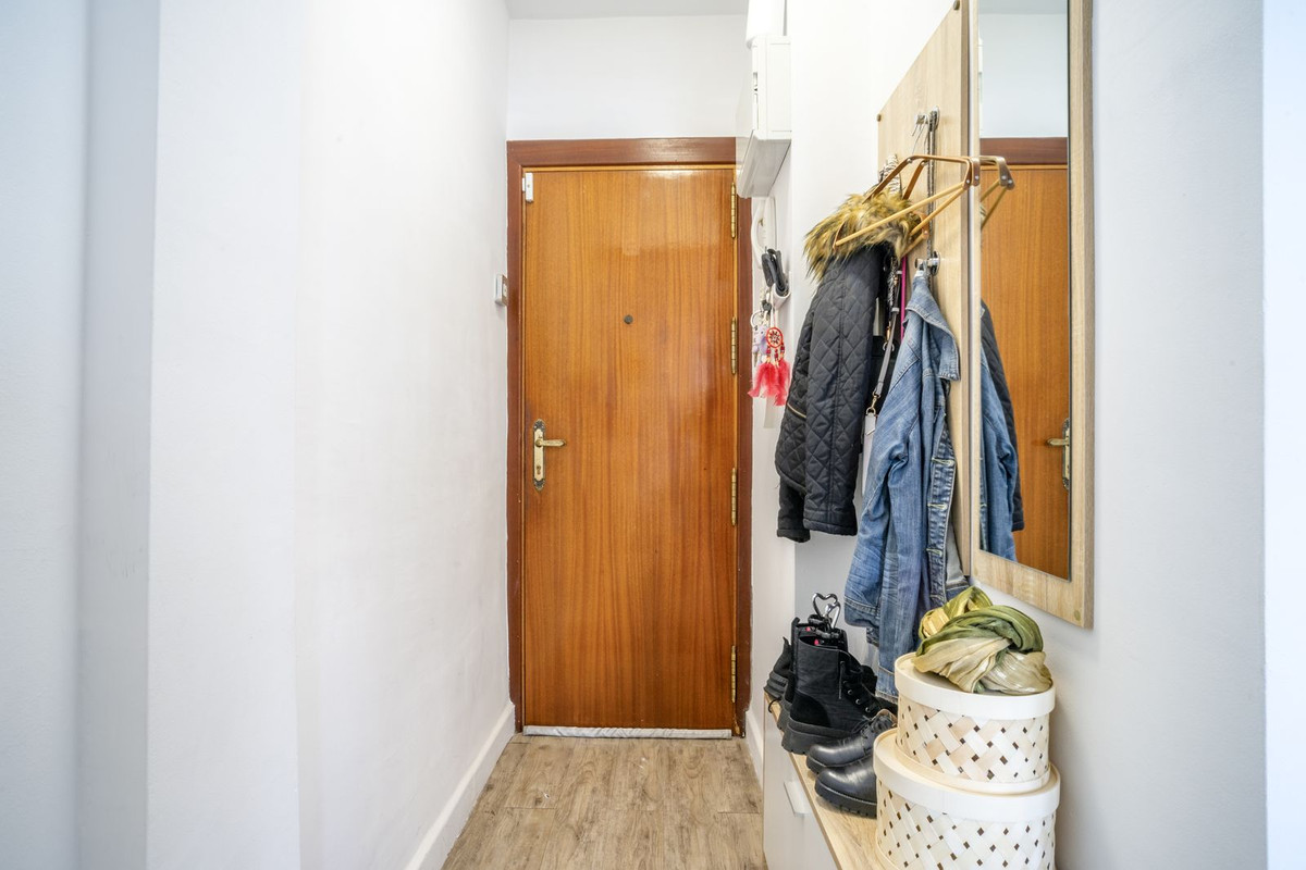 3d4862f26f3d3c8729c24590c70a60bf - 31