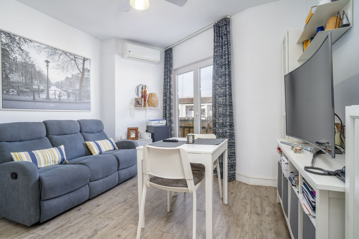 3d4862f26f3d3c8729c24590c70a60bf - 4