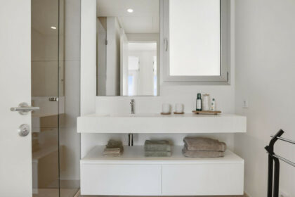 40a1a27512764b124f225bde272aade5 - 22