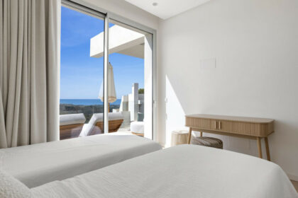 40a1a27512764b124f225bde272aade5 - 25