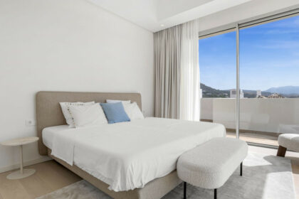 40a1a27512764b124f225bde272aade5 - 27