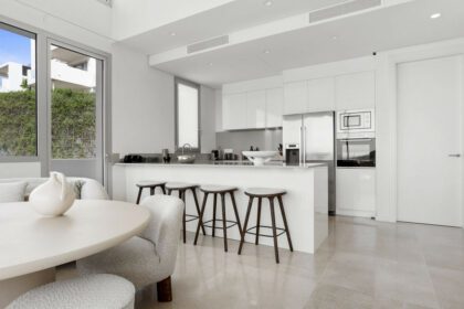 40a1a27512764b124f225bde272aade5 - 7