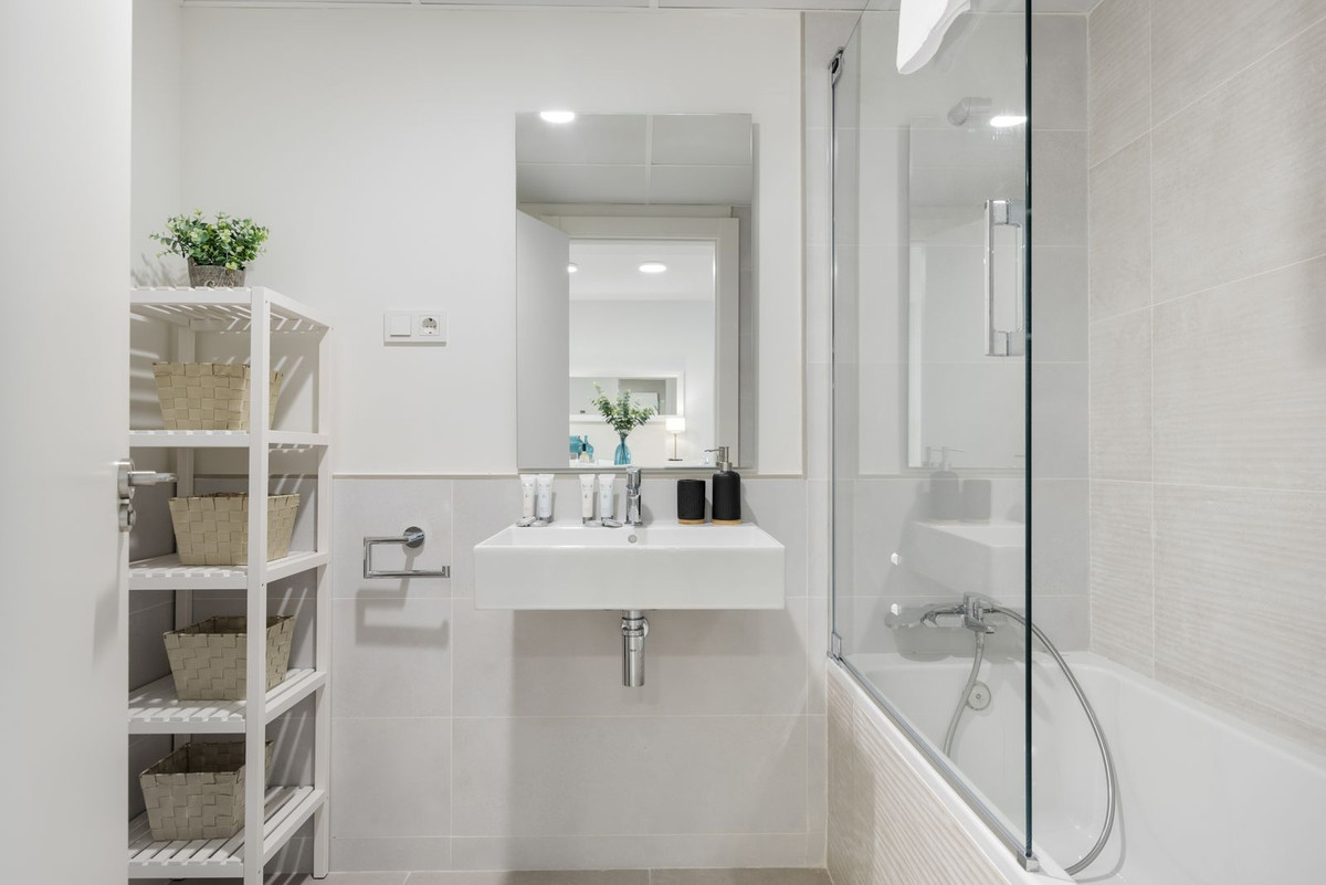 45de6a8e8c2f8125df1095446dc36681 - 12