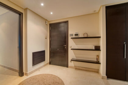 467169d317b86c083ce81f2dfdd8fc27 - 19