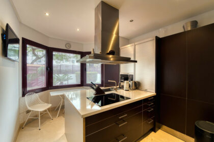 467169d317b86c083ce81f2dfdd8fc27 - 7