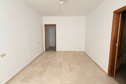 48caae6c51532795fc4023d70b28db9f - 38