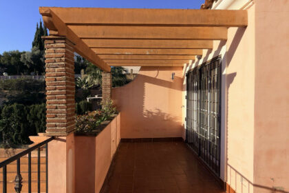 48caae6c51532795fc4023d70b28db9f - 62