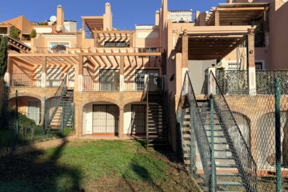 48caae6c51532795fc4023d70b28db9f - 72