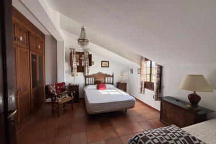 4c158c03fbcb71aaa8aec45e11dc1bb0 - 14