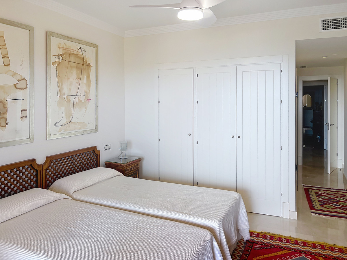 4ffb393df7a33f4f5ab5c512bfb62f2f - 15