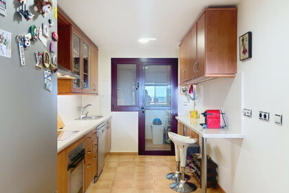 4ffb393df7a33f4f5ab5c512bfb62f2f - 9