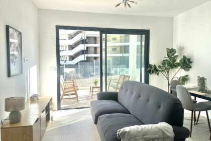 55e6d3681028109043593ef55e09c0b2 - 11