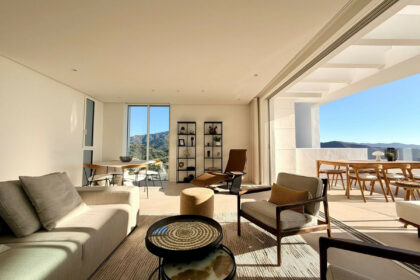 5730b6f114eb64c61662433fff576dbd - 10