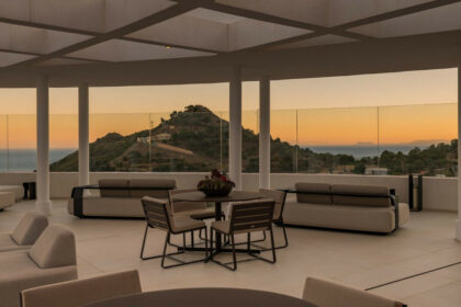 5730b6f114eb64c61662433fff576dbd - 27