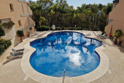 57c993f9b8546de11113444eec495343 - 39