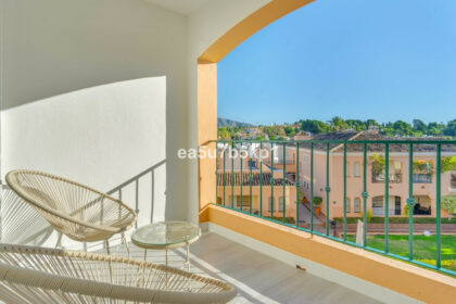 592c4d84db36dc2fe36fac5f9cf5ea3f - 13