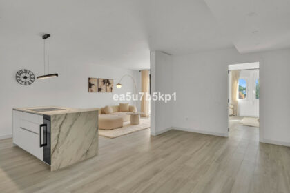 592c4d84db36dc2fe36fac5f9cf5ea3f - 8